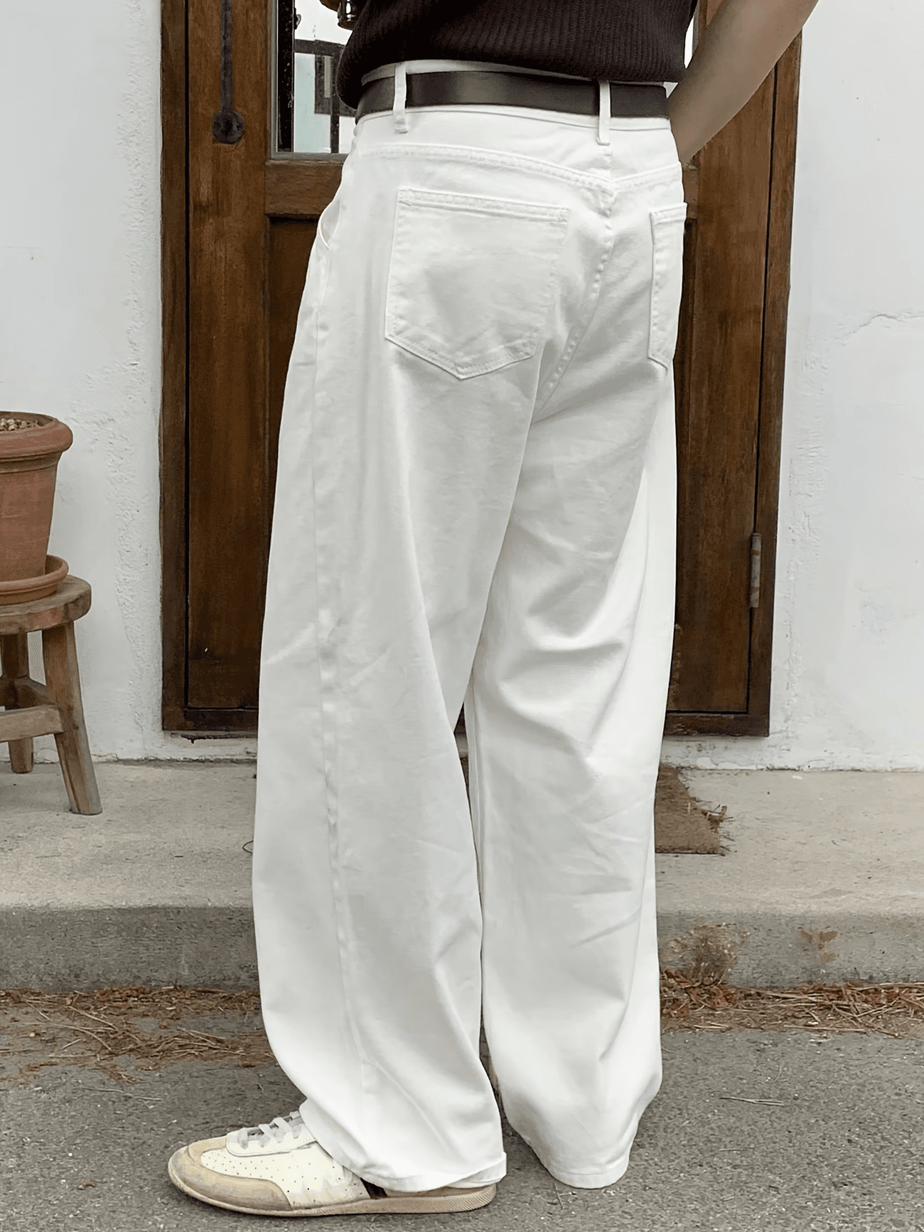 Cream Carpenter — view 5